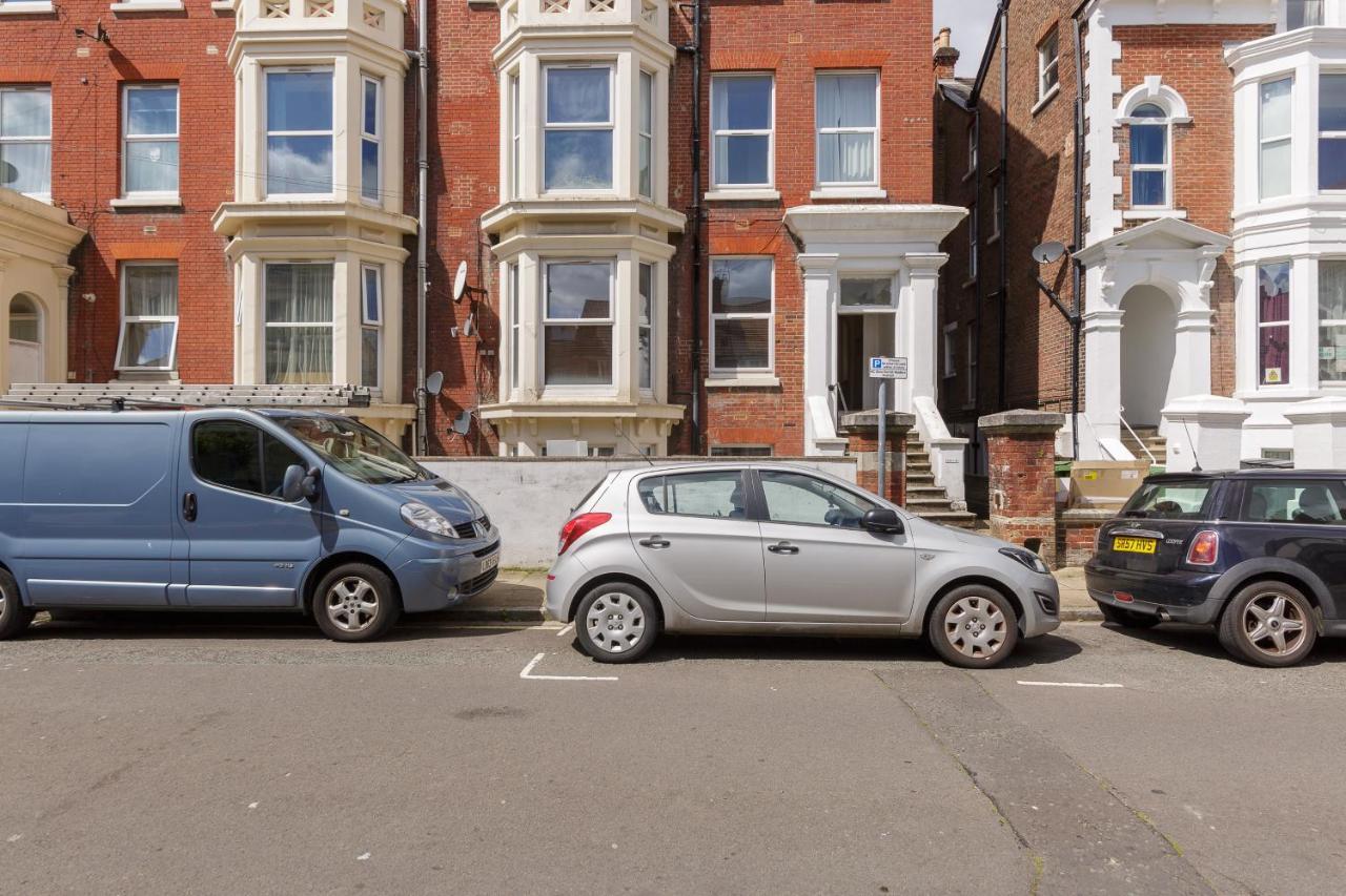 Stopover At Seabird Apartments Central Southsea Portsmouth Exterior photo